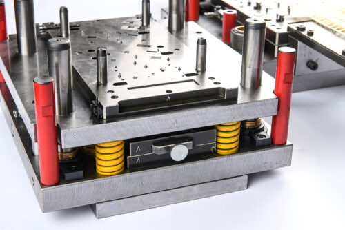 Nástroje na rýchlobežné lisy