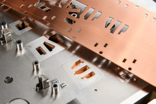 Nástroje na rýchlobežné lisy