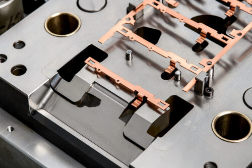 Nástroje na rýchlobežné lisy