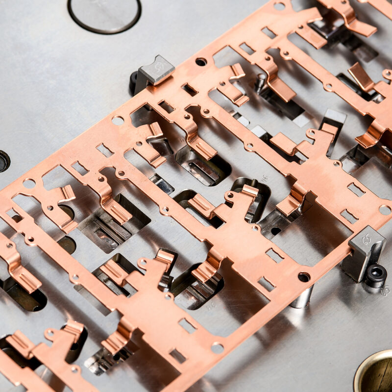 Nástroje na rýchlobežné lisy